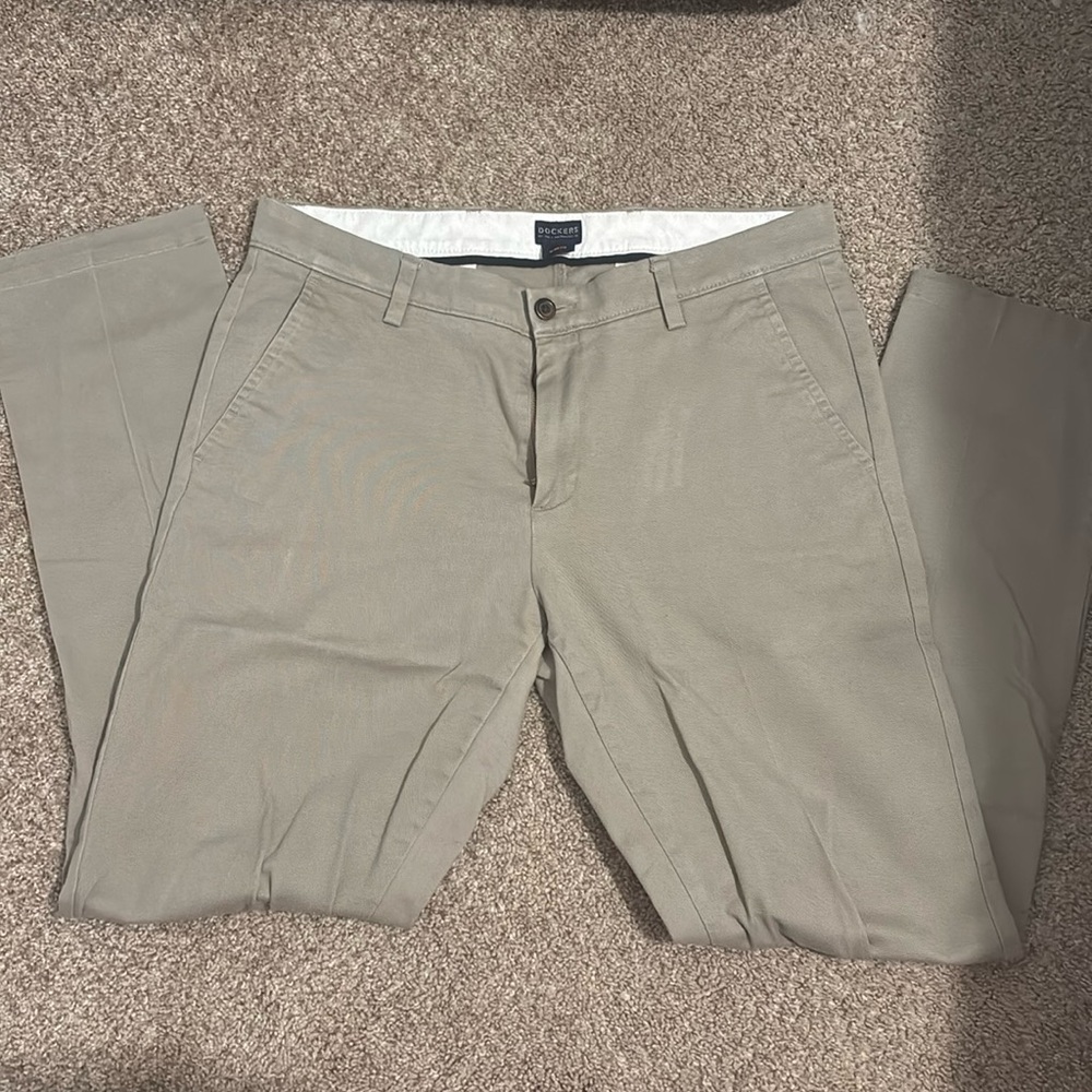 Dockers slim pants 34x34 Tan Color